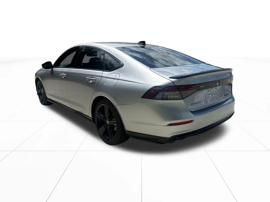 2023 Honda Accord Hybrid Sport-L - Photo 6