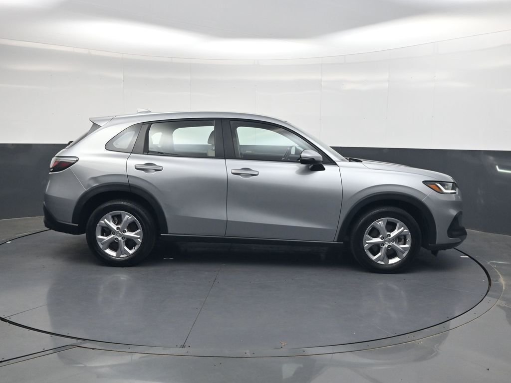 Used 2024  Honda LX image 3