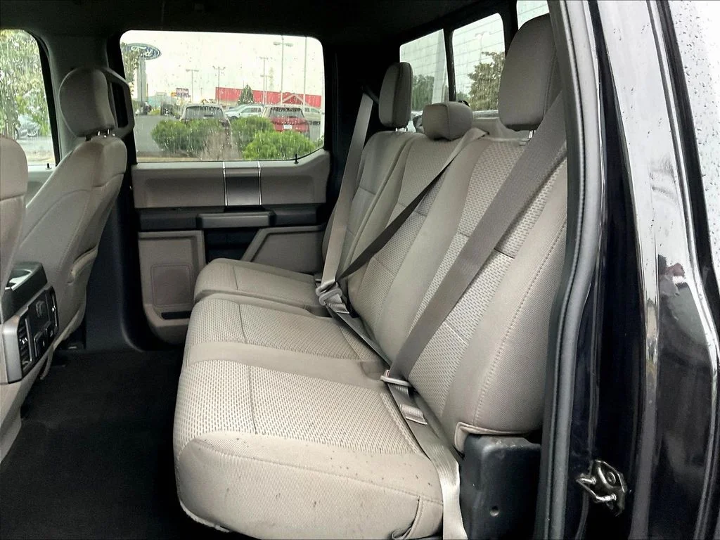 Certified Used 2020 Agate Black Metallic Ford XLT image 5