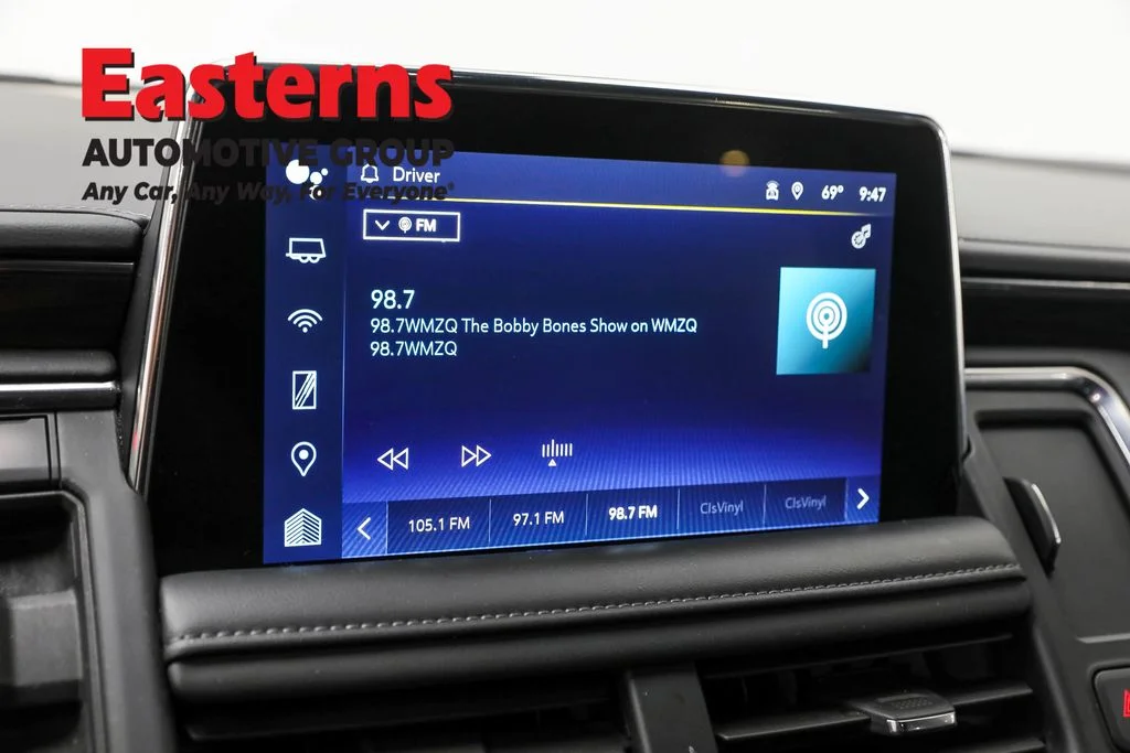 Used 2023 White Chevrolet LT image 19