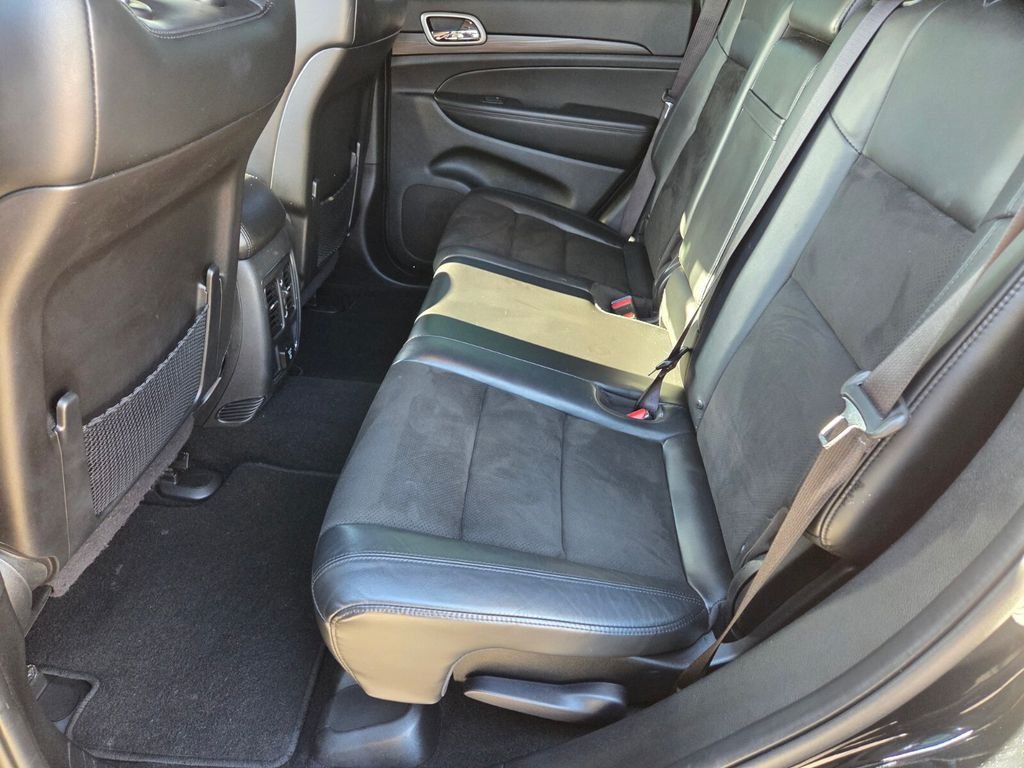 Used 2021 Black Jeep Laredo X image 14