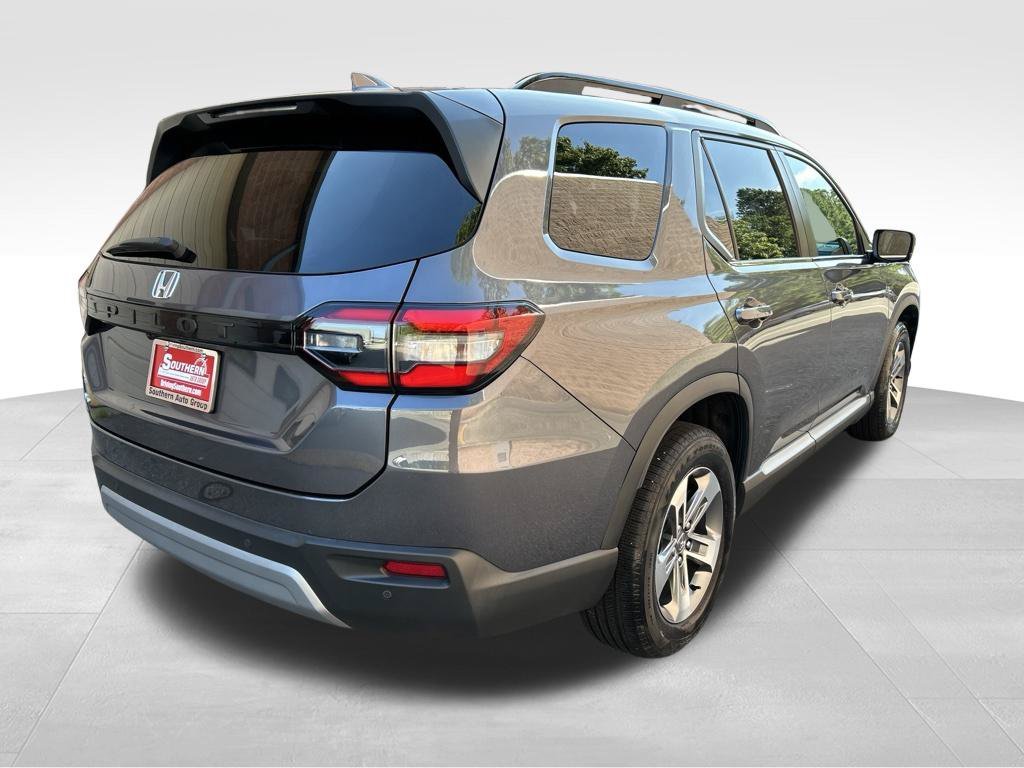 Used 2025 White Honda EX-L image 5
