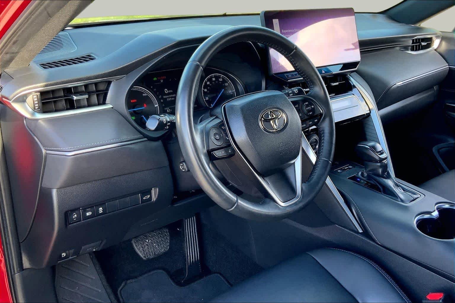 Used 2024 Ruby Flare Pearl Toyota XLE image 17