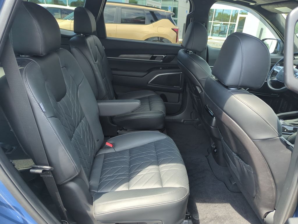 Used 2024 Black Kia SX-Prestige X-Line image 35