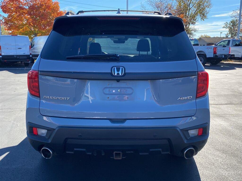 Used 2022 Sonic Gray Pearl Honda EX-L image 9