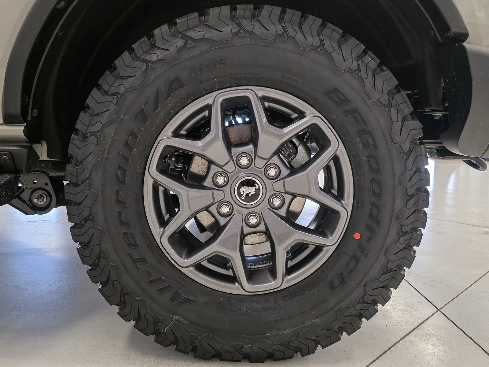 New 2025 Desert Sand Ford Badlands® image 19