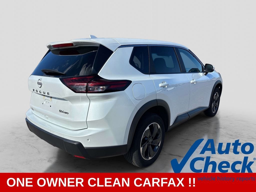 Used 2024 White Nissan SV image 5