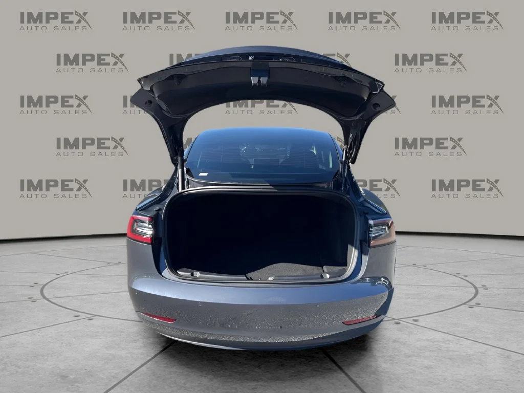 Used 2022 Gray Tesla Long Range image 28
