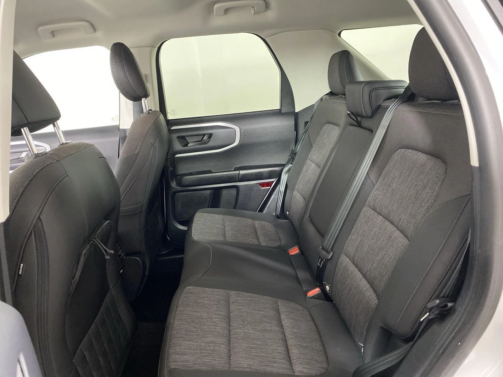 Used 2022 Oxford White Ford Big Bend image 26