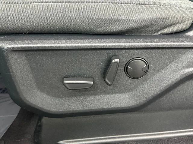 Used 2023 Gray Ford XLT image 12