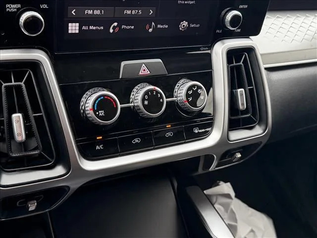 Used 2022 Gravity Gray Kia LX image 19