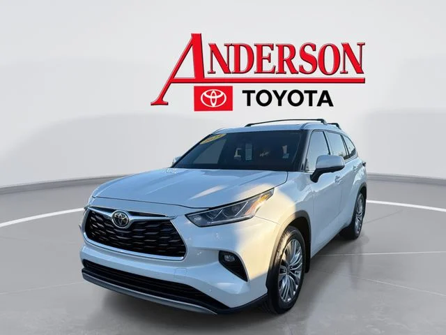 2024 Toyota Highlander Platinum