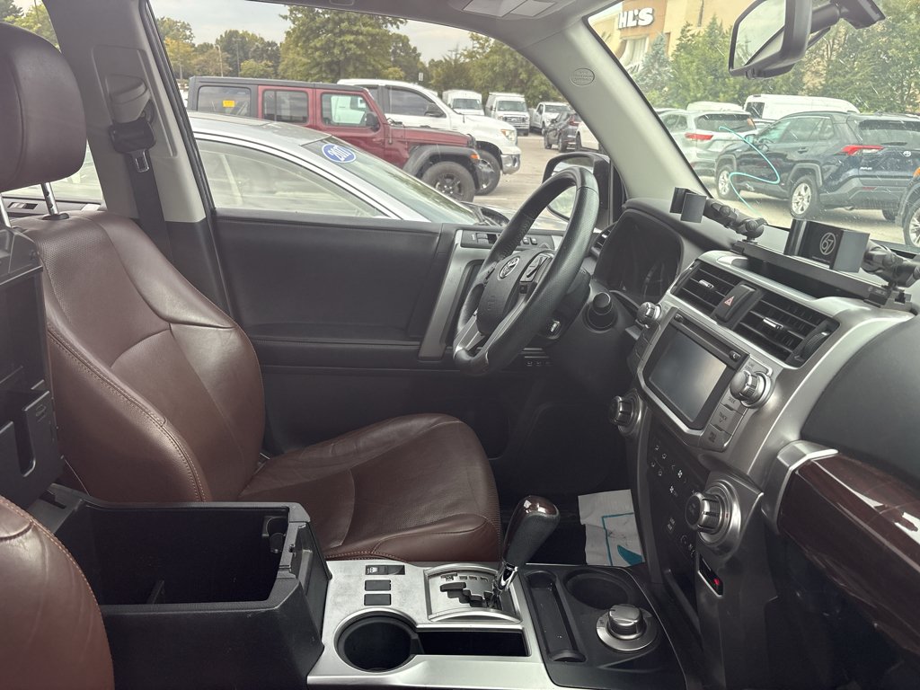 Used 2016 Magnetic Gray Metallic Toyota Limited image 4