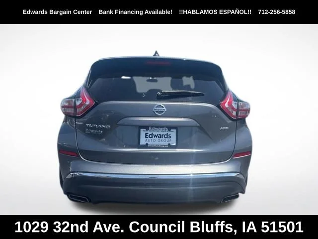 Used 2016 Gray Nissan S image 6