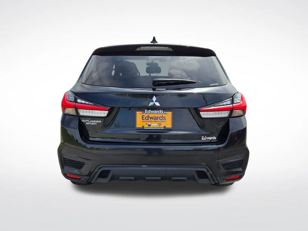 Used 2020 Black Mitsubishi 2.0 ES image 4