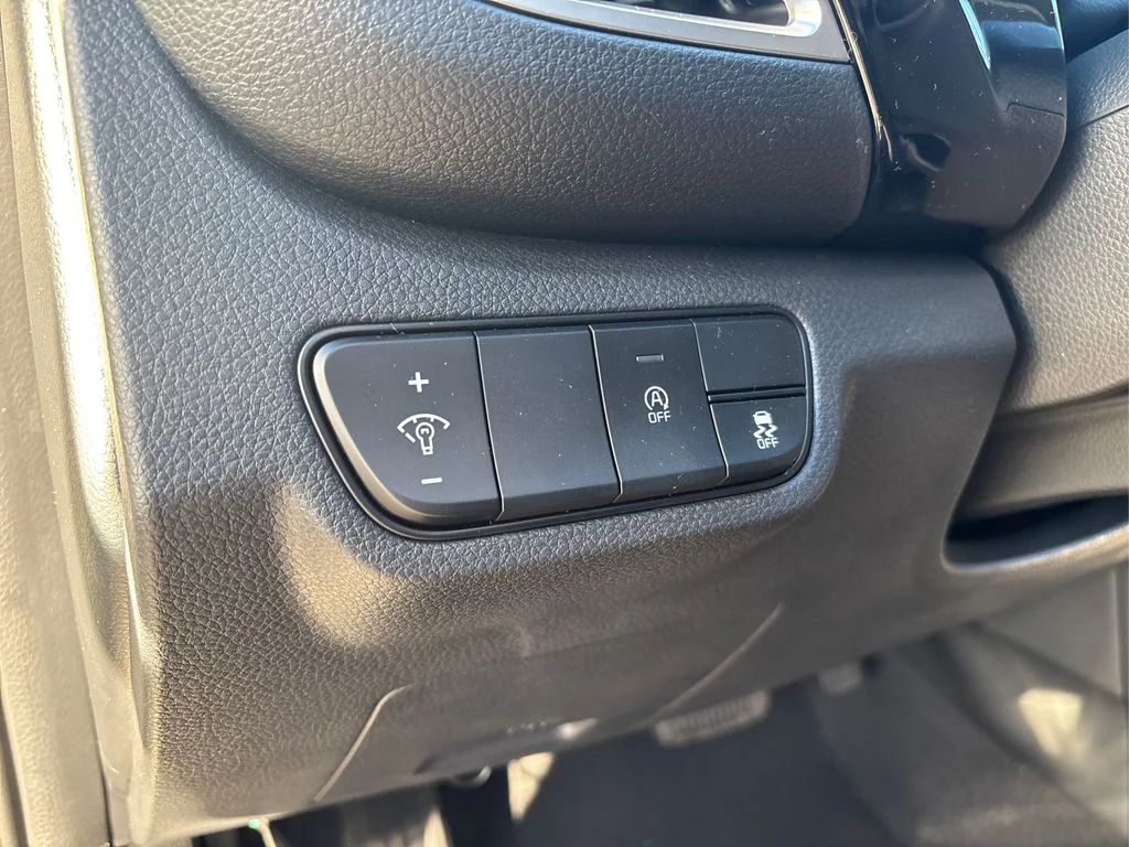 2025 Kia Seltos S - Photo 28