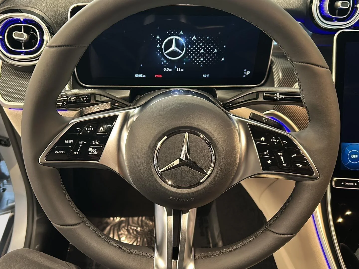 New 2026 Cirrus Silver Metallic Mercedes-Benz GLC 300 image 17