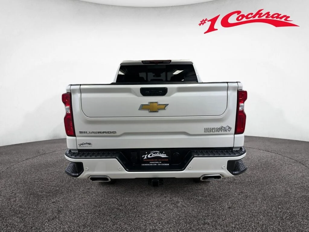 Certified Used 2025 Iridescent Pearl Tricoat Chevrolet High Country image 26