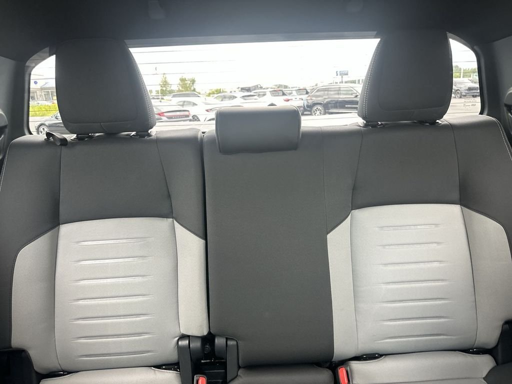2025 Toyota Tacoma TRD Sport - Photo 13