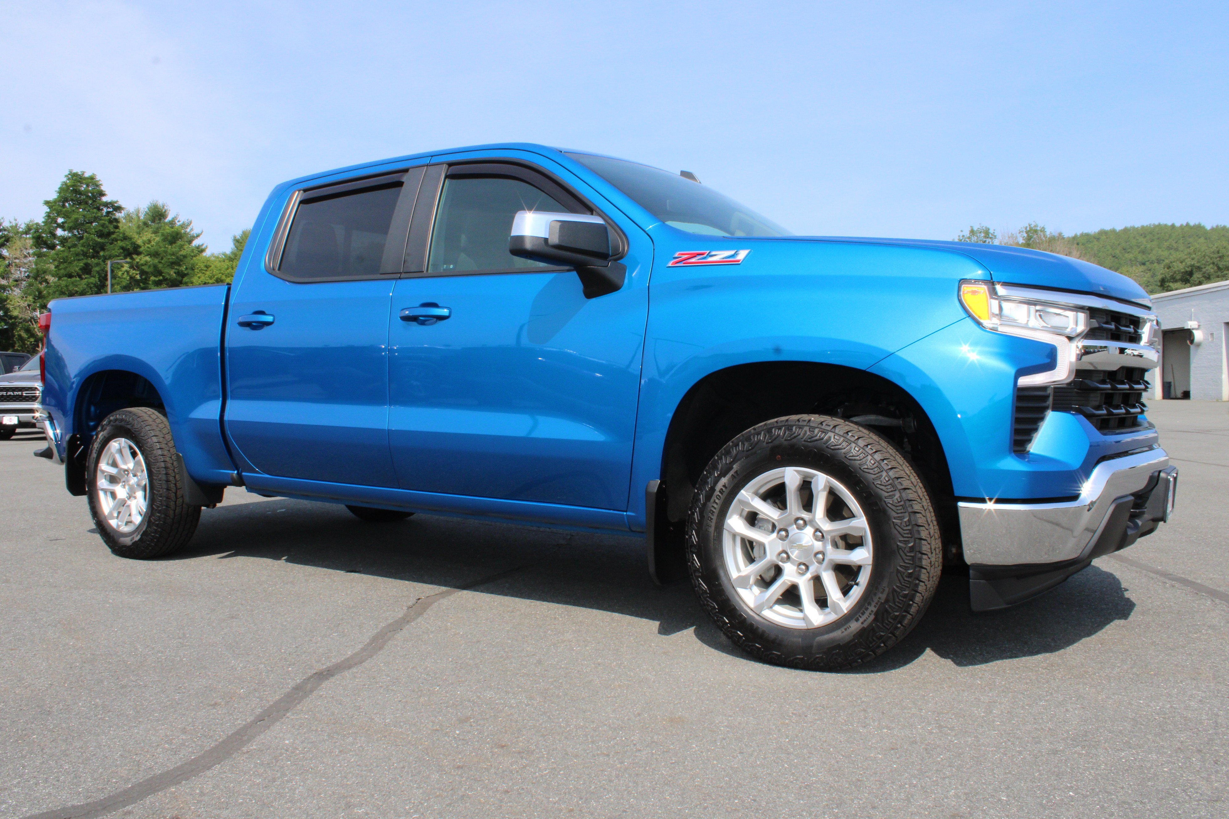 Used 2023 Glacier Blue Metallic Chevrolet LT image 5