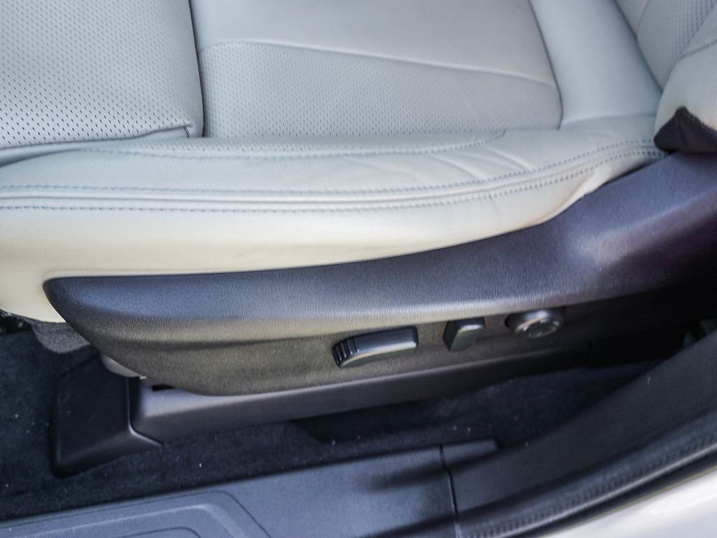 Used 2023 White Subaru Limited image 19