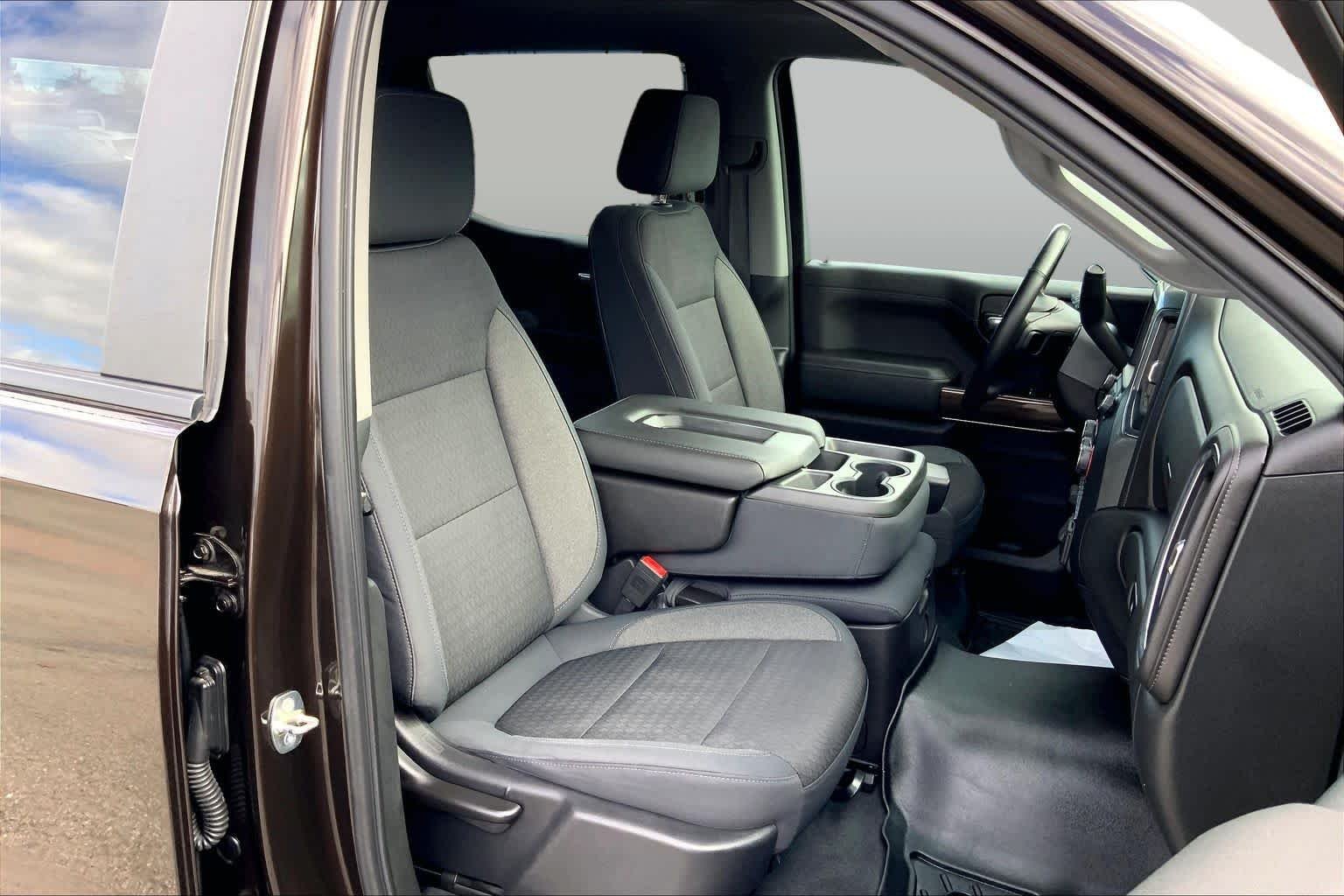 Used 2019 Havana Brown Metallic Chevrolet LT image 9