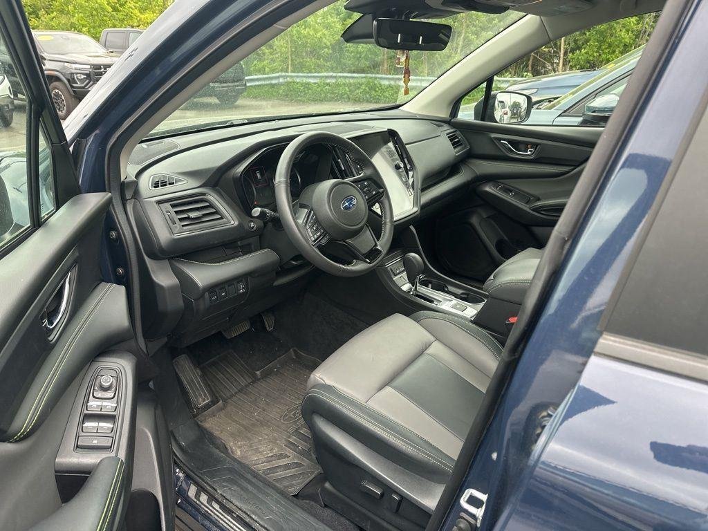Used 2023 Cosmic Blue Pearl Subaru Onyx Edition image 7