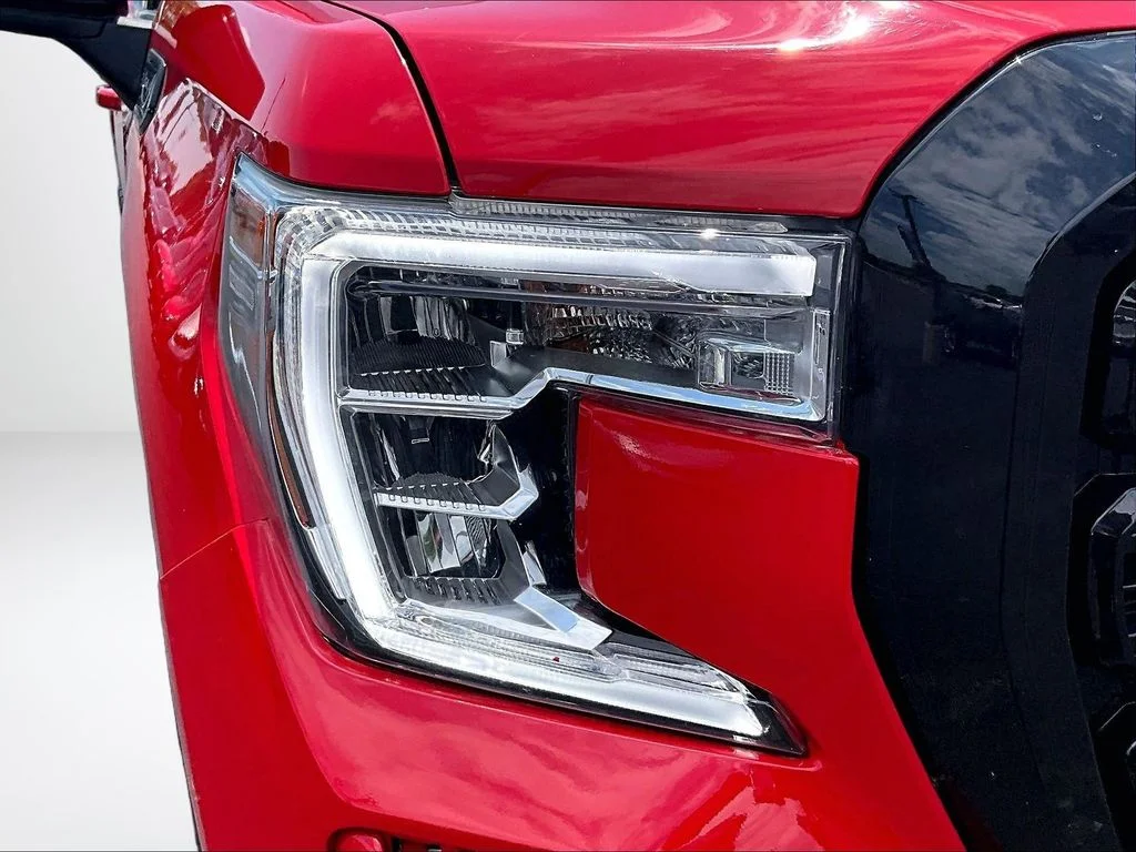 Used 2021 Red GMC Elevation image 28