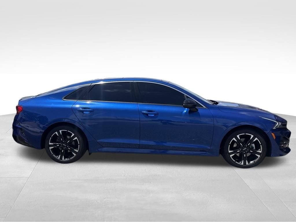 Used 2022 Blue Kia GT-Line image 9