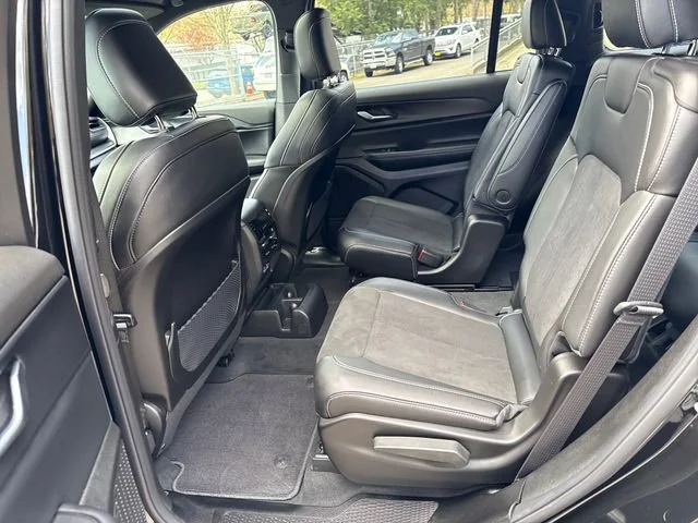 2025 Jeep Grand Cherokee L Altitude - Photo 14