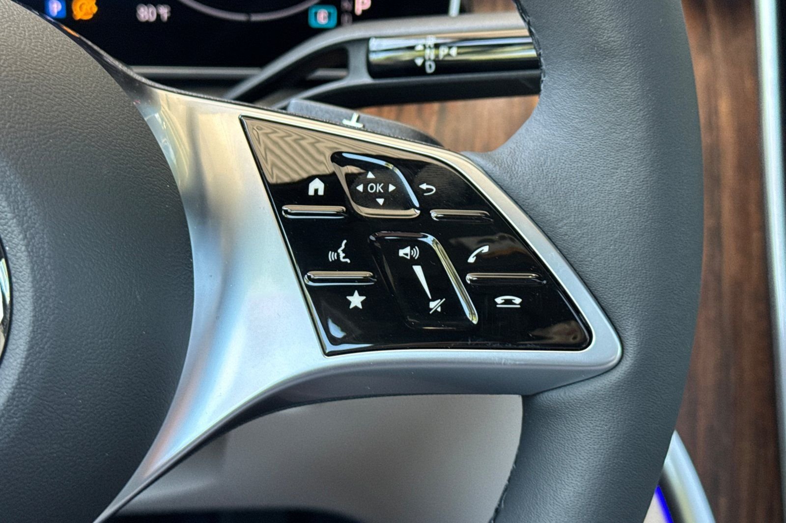New 2026 Polar White Mercedes-Benz C 300 image 30