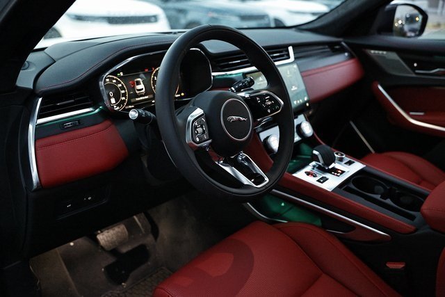 2026 Jaguar F-Pace R-Dynamic S - Photo 20