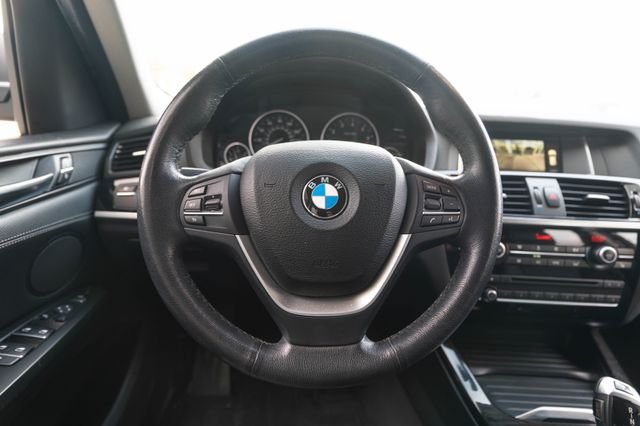 Used 2017 Space Gray Metallic BMW xDrive28i image 17