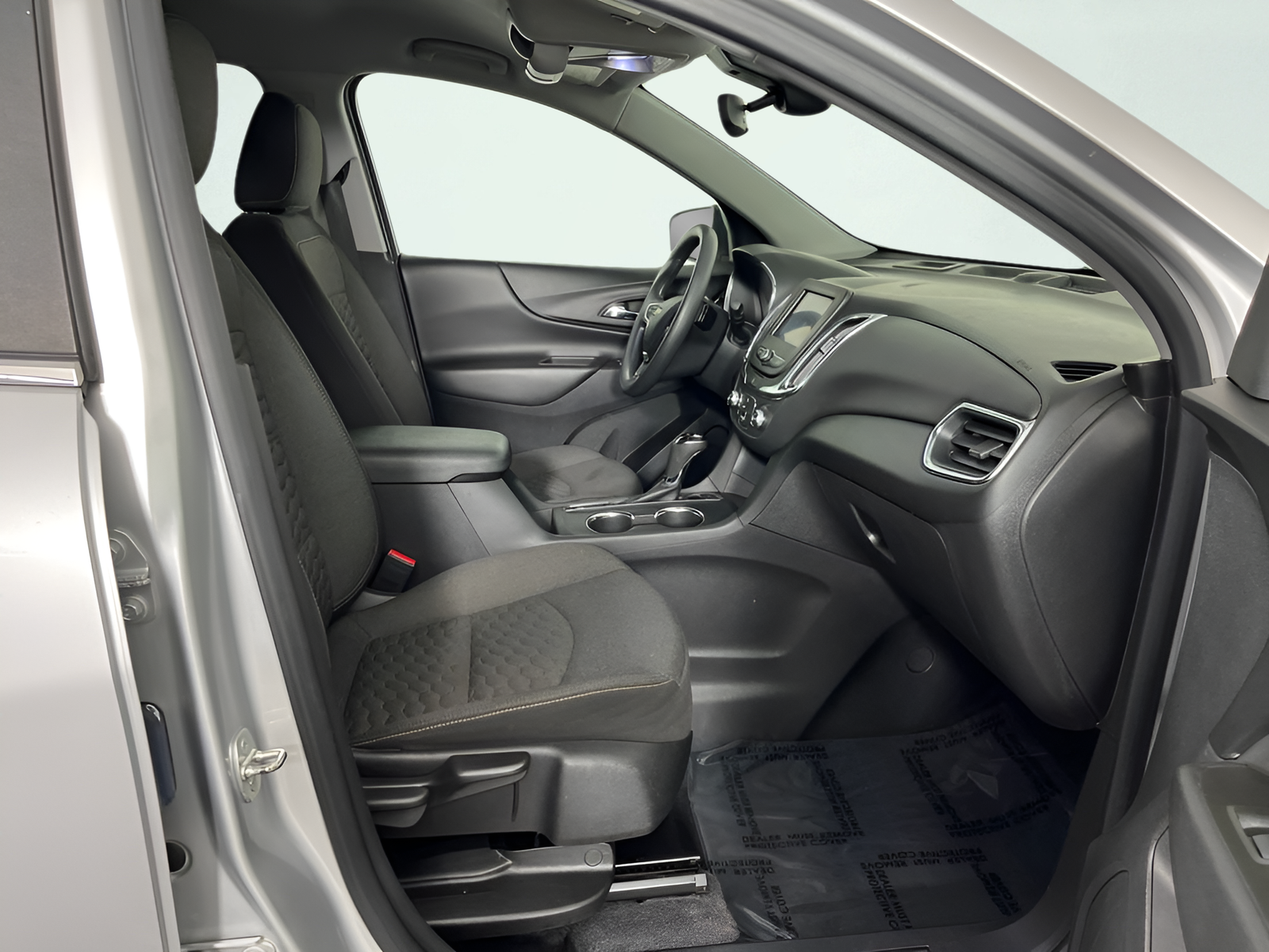 Used 2021 Silver Ice Metallic Chevrolet LT image 16