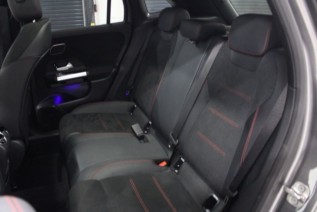Certified Used 2025 Gray Mercedes-Benz GLA 250 image 30