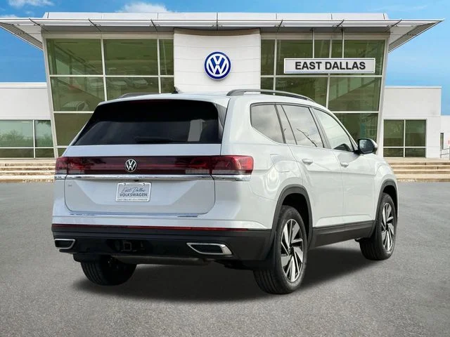 New 2026 White Volkswagen 2.0T SE w/Technology image 3