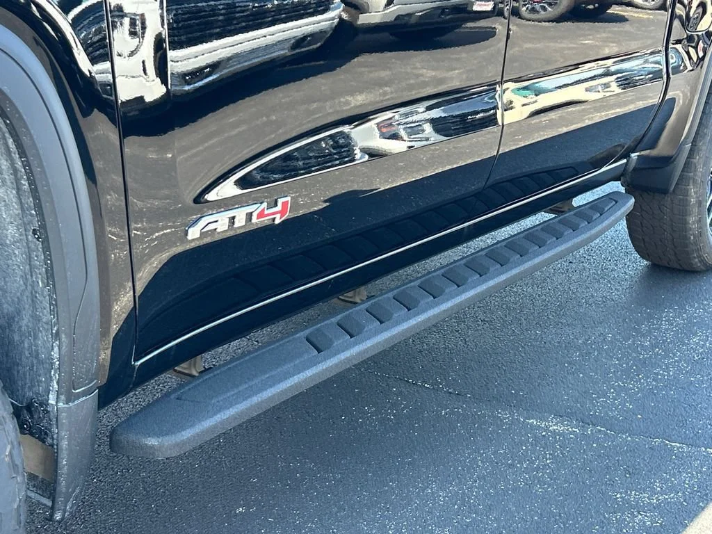 2026 GMC Sierra 1500 AT4 - Photo 13