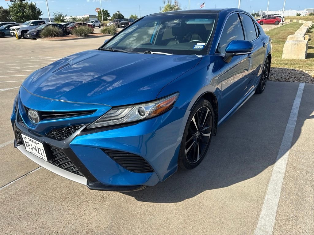 Used 2019 Blue Toyota SE image 5
