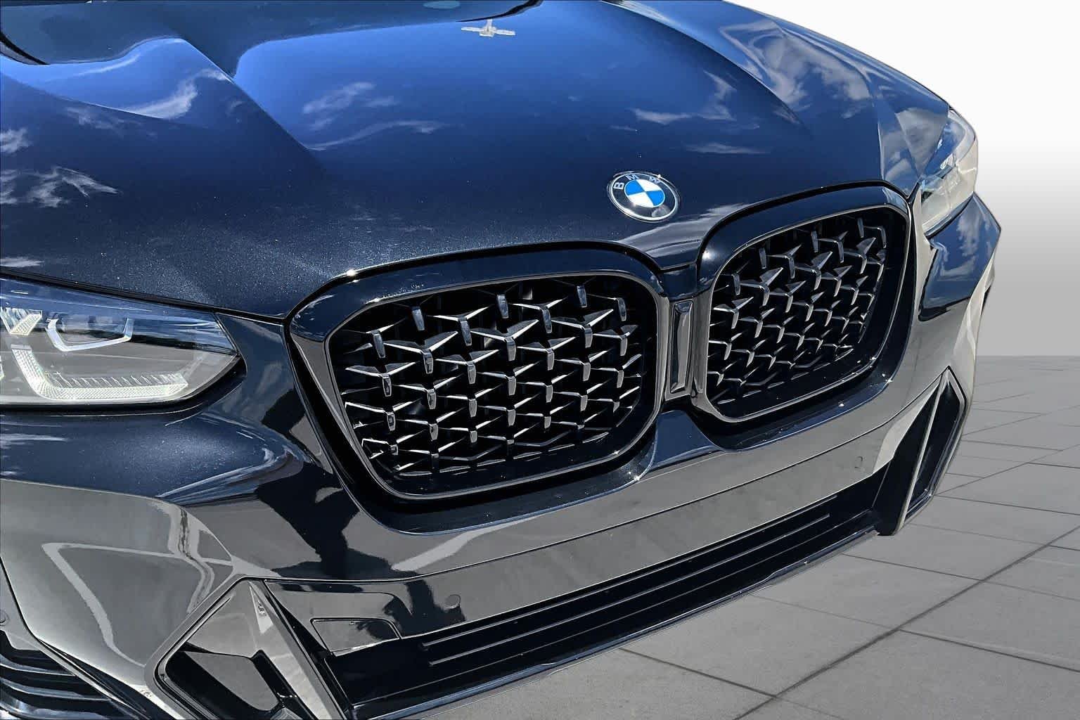 Used 2024 Black Sapphire Metallic BMW xDrive30i image 28