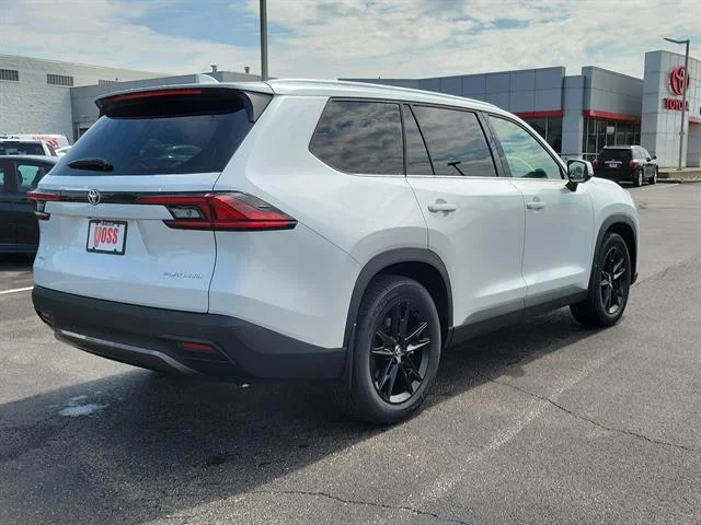 New 2026 Wind Chill Pearl Toyota Platinum image 34