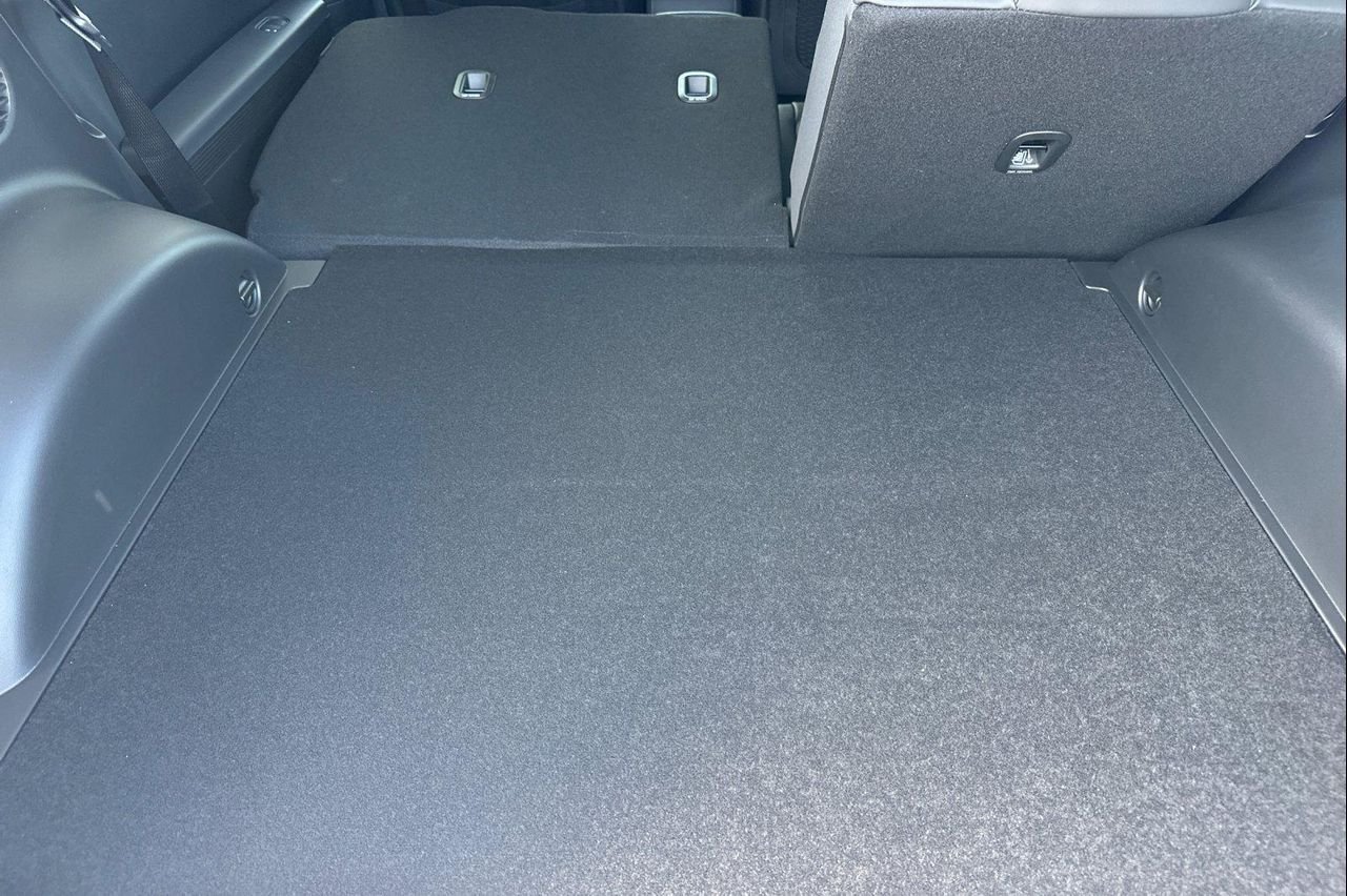 New 2026 Cyber Gray Hyundai SEL image 15