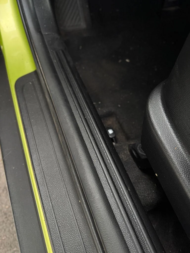 Used 2014 Alien II Kia Base image 14