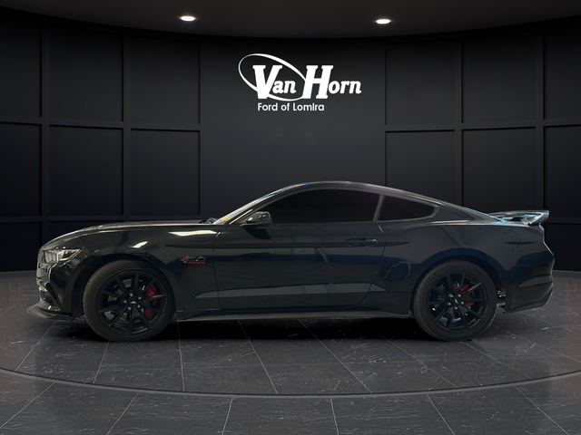 Used 2017 Shadow Black Ford GT Premium image 4