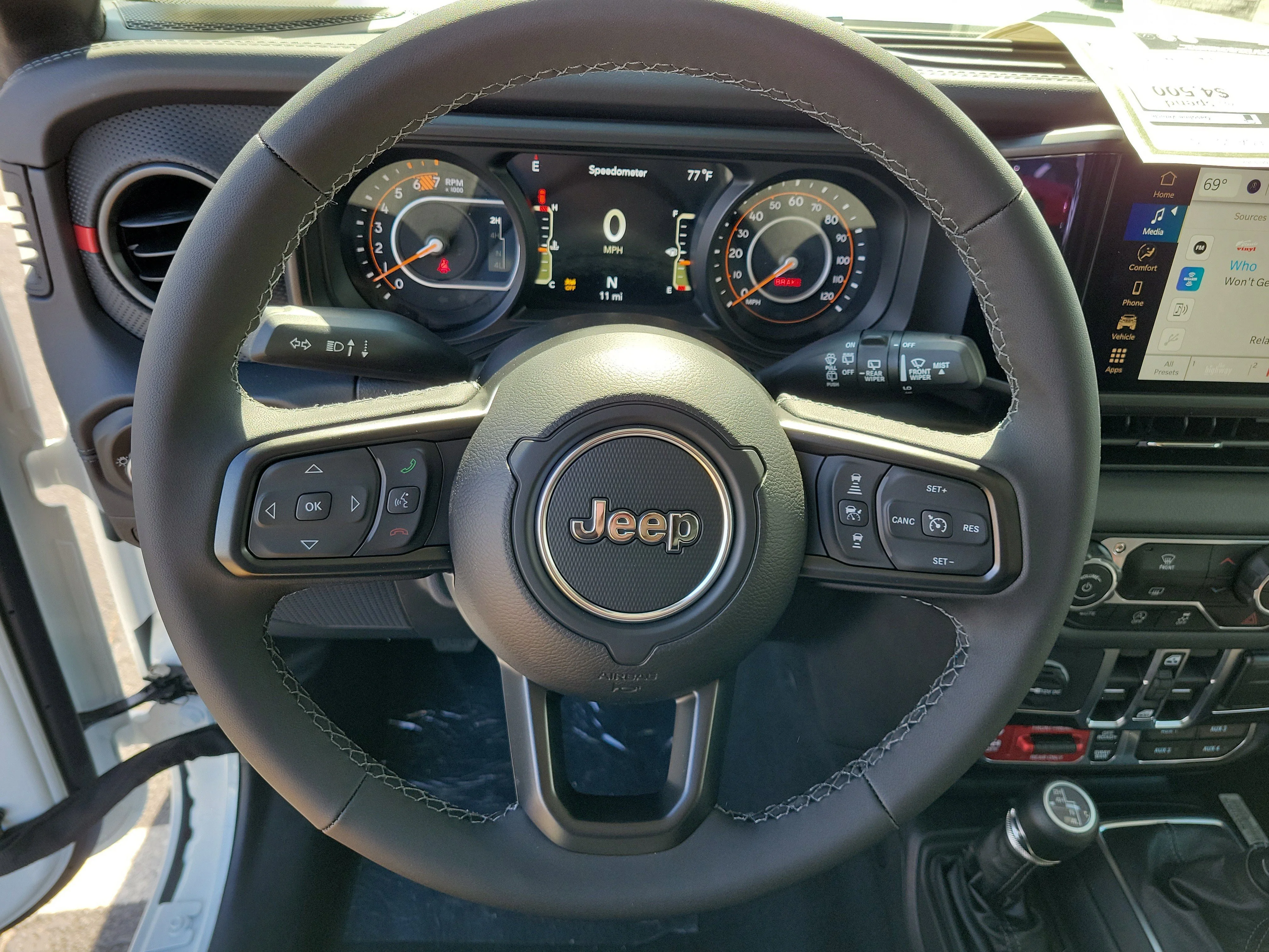 New 2026 Bright White Clearcoat Jeep Rubicon image 18