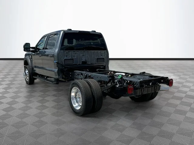 New 2026 Gray Ford Lariat image 4