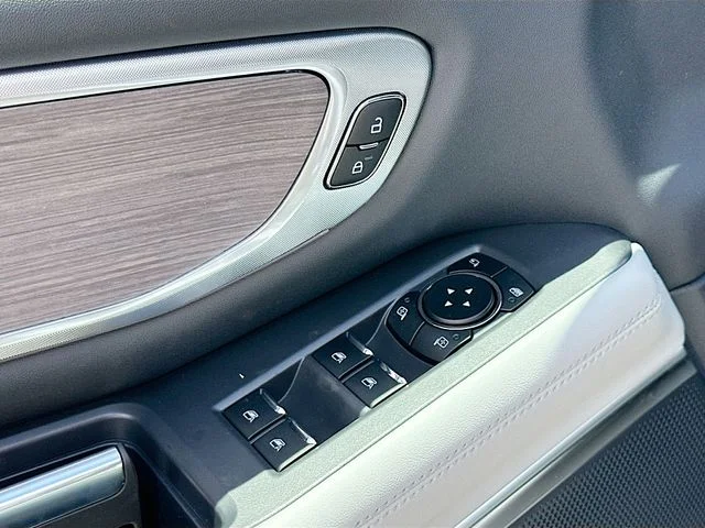 New 2026 Gray Metallic Ford Platinum image 12
