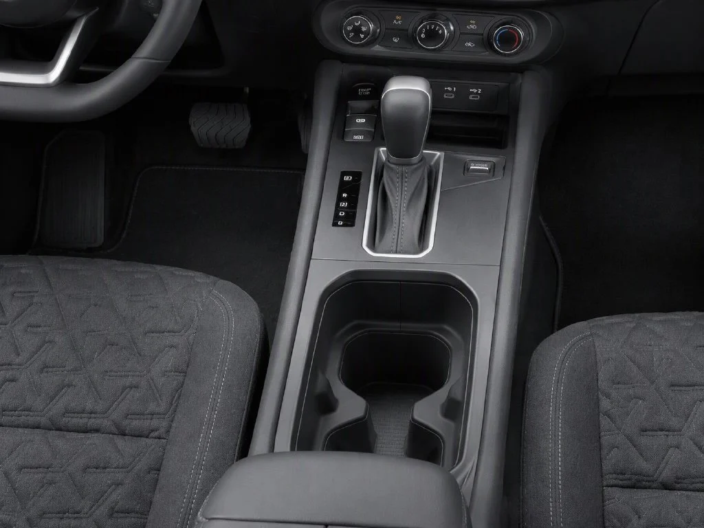 Used 2025 Gray Nissan SV image 21
