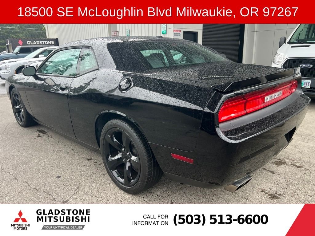 Used 2013 Black Dodge R/T image 6