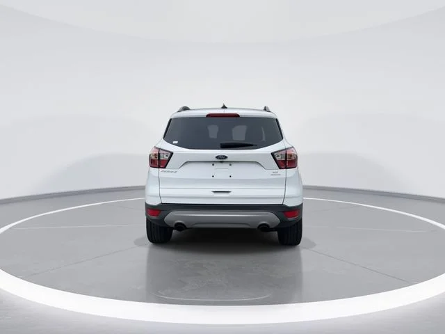 Used 2018 White Ford SE image 6