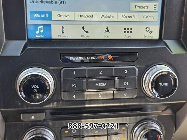 Used 2017 Ingot Silver FORD LARIAT image 22